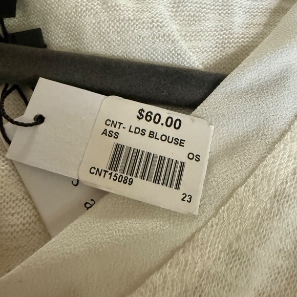 NWT! Anthropologie | Sanctuary  | Size Small | White V-Neck Button Back Blouse - Picture 5 of 8